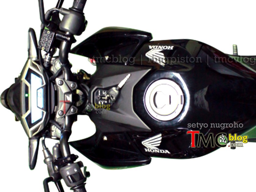 CB150R-atas2.jpg image