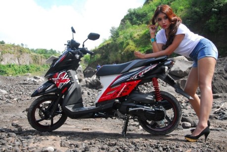 wpid-cewek-motor-yamaha-x-ride.jpg
