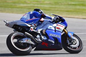 knalpot Akrapovic di Suzuki GSX-RR A. Espargaro