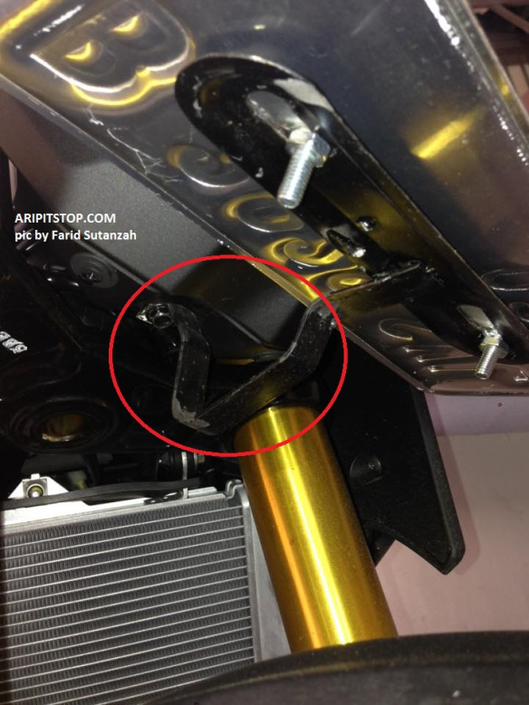 dudukan-plat-nomor-xabre-2.jpg image