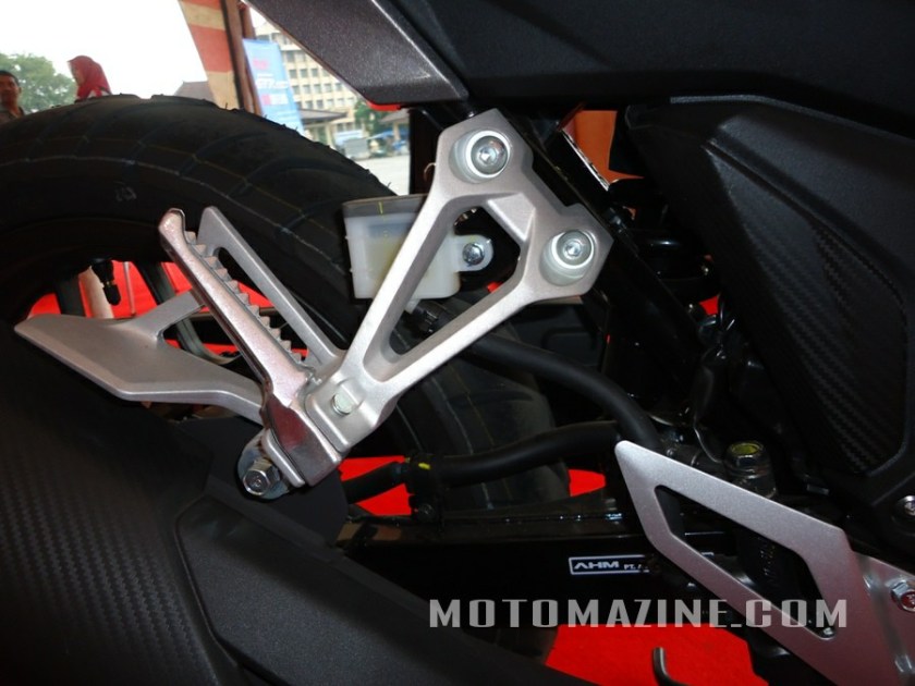 PicsArt_06-18-10.00.09.jpg image