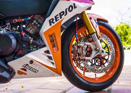 winner-an-thanh-do-gap-nsr-po-cbr1000-motosaigon-17