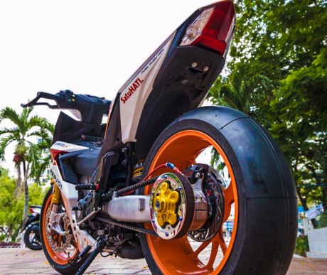 winner-an-thanh-do-gap-nsr-po-cbr1000-motosaigon-23