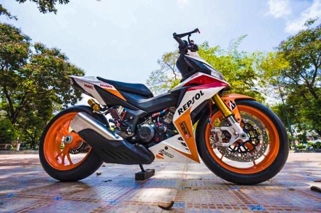 winner-an-thanh-do-gap-nsr-po-cbr1000-motosaigon-25