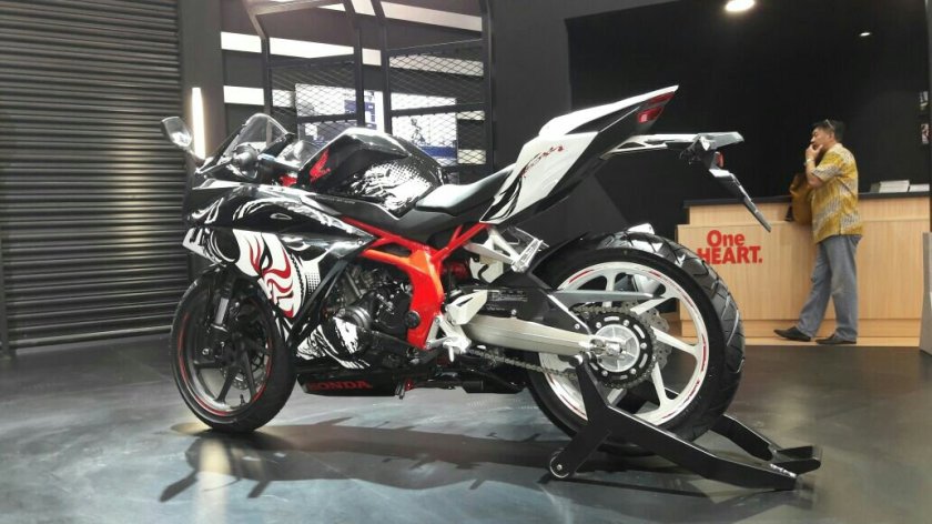 wp-image--1869669386