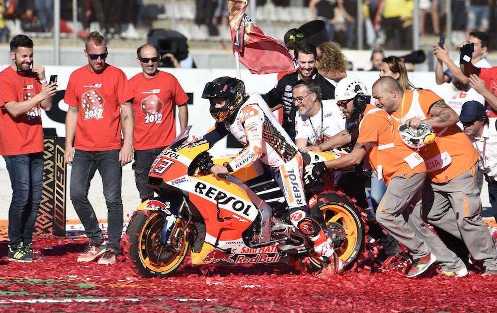 Cek Secara Berkala Kekencangan Rantai Motor Anda, Awas Ngeloss…!!!