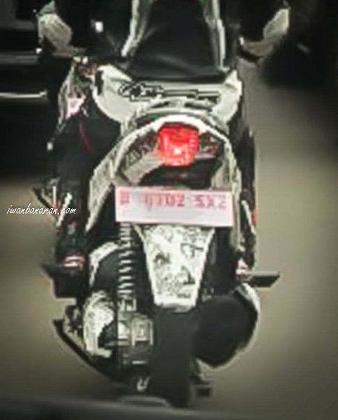 Spyshot skutik Suzuki