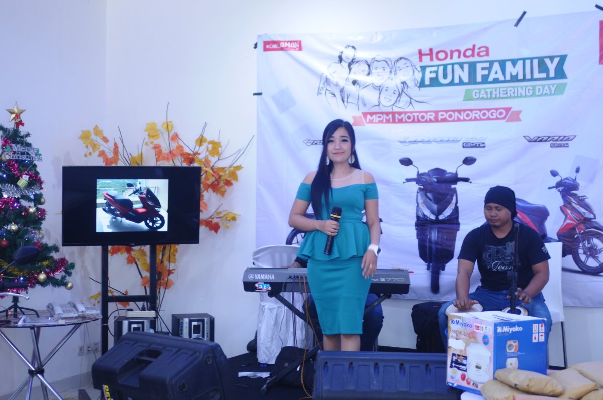 Konsumen Gathering bareng MPM Honda Ponorogo Sekaligus Pengenalan All New&nbsp;PCX150