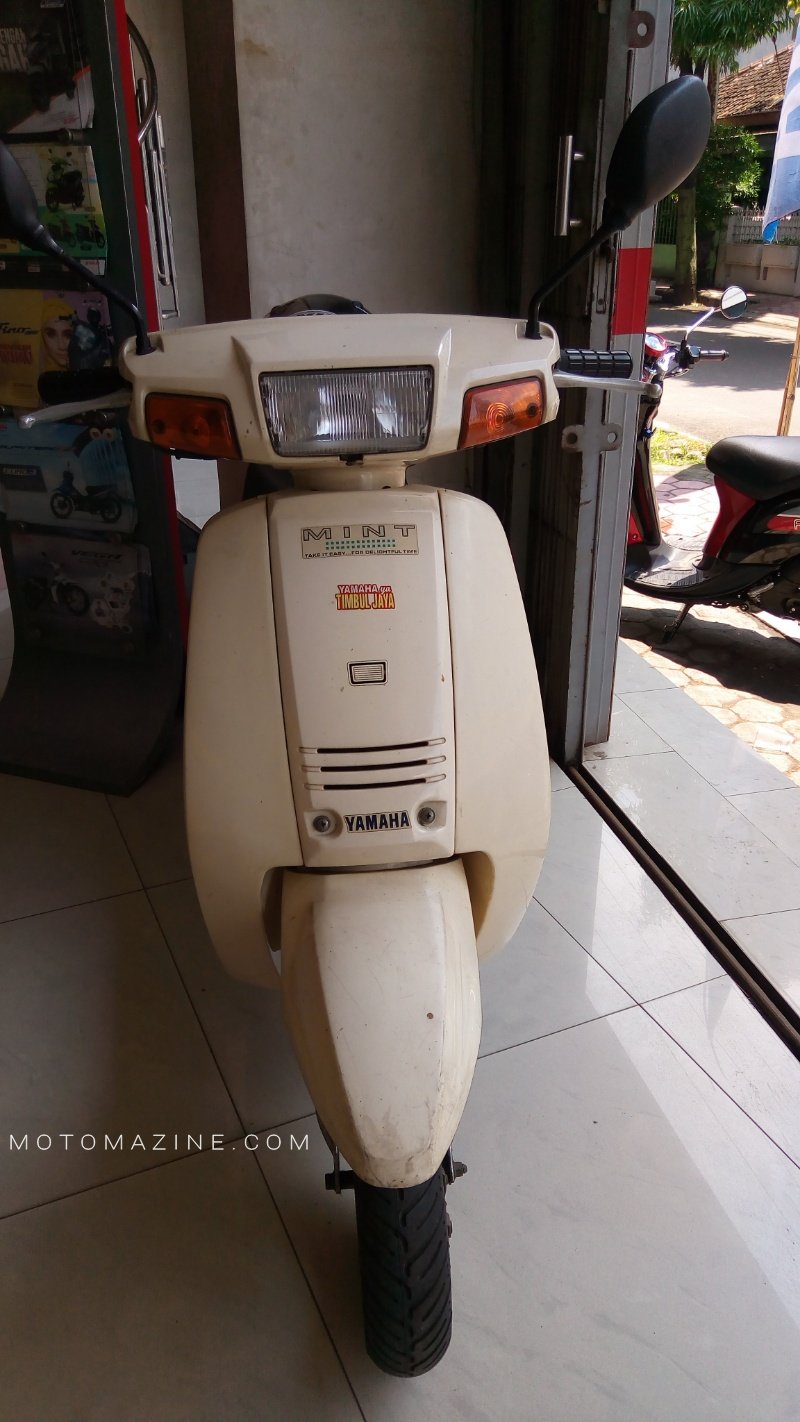 Headlamp Yamaha MINT