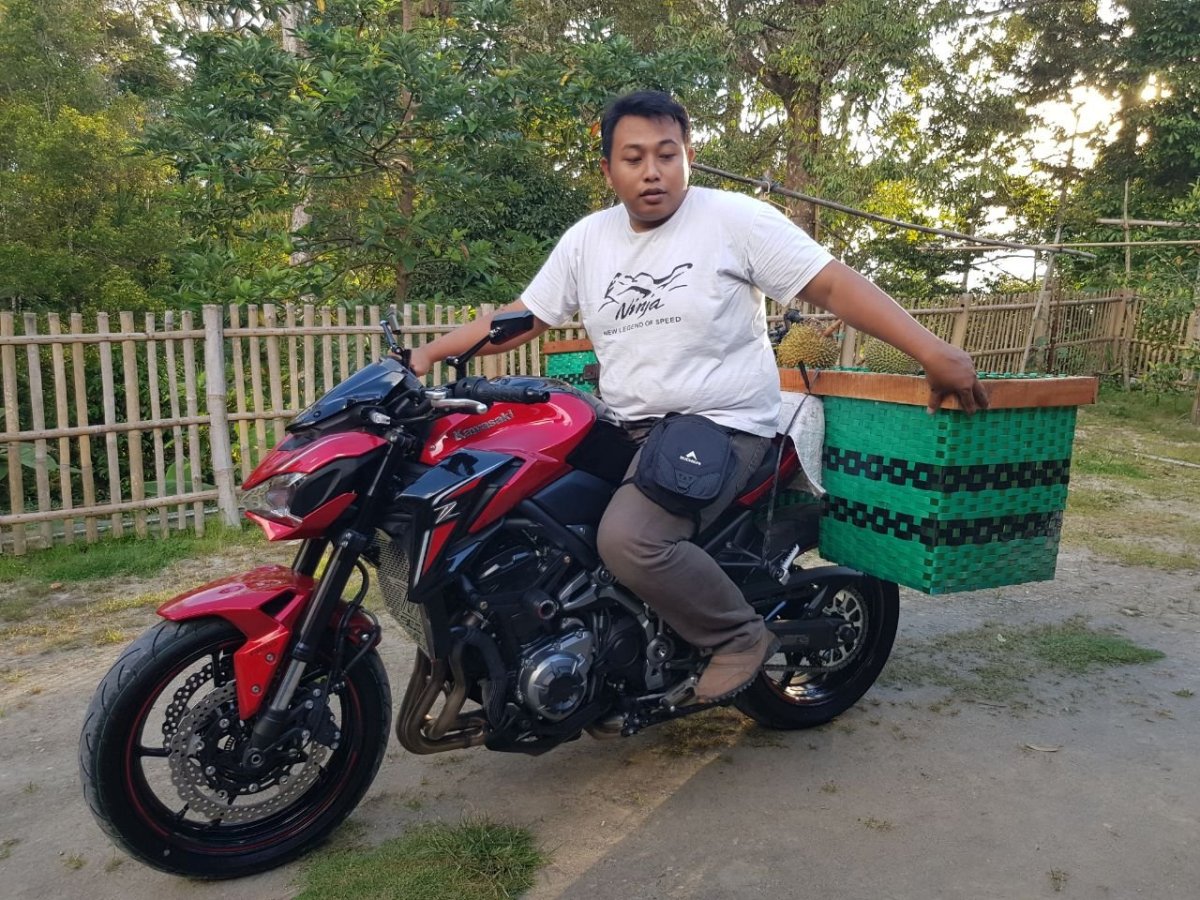Saat Kawasaki Z900 Buat Ngangkut Durian. Tegone Sampean&nbsp;Sam