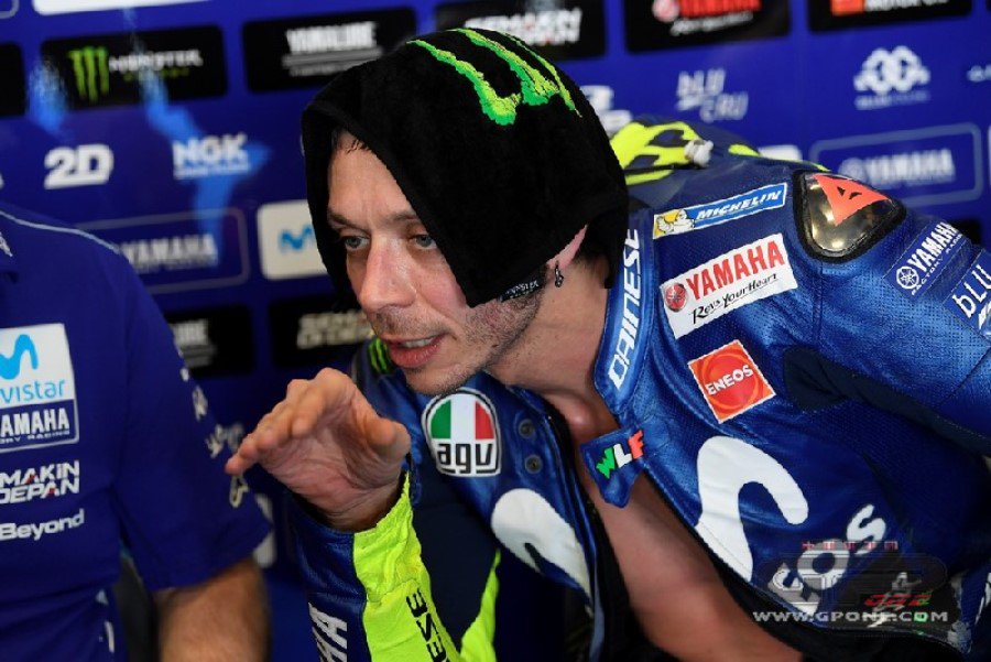 Rossi yang Sering Vokal terhadap Motor kini Larang Vinales Banyak Ngeluh jelang Musim&nbsp;2018