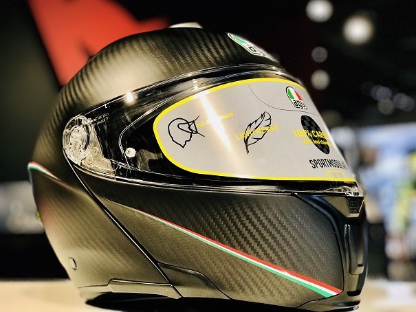 AGV Sportmodular. Pertama di Dunia dengan Bahan Serat Karbon yang bahkan lebih Ringan dari AGV Pista&nbsp;GP
