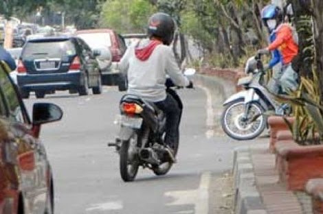 Suka Asal Belok tanpa Sein? Awas! Penjara Menanti&nbsp;Masbro