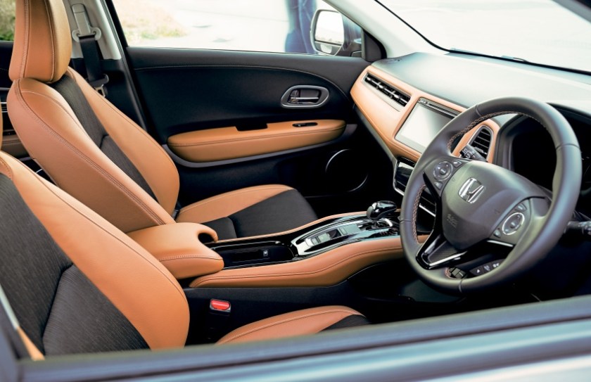 2018-Honda-HR-V-Facelift-Launched-in-Japan-11-850x550