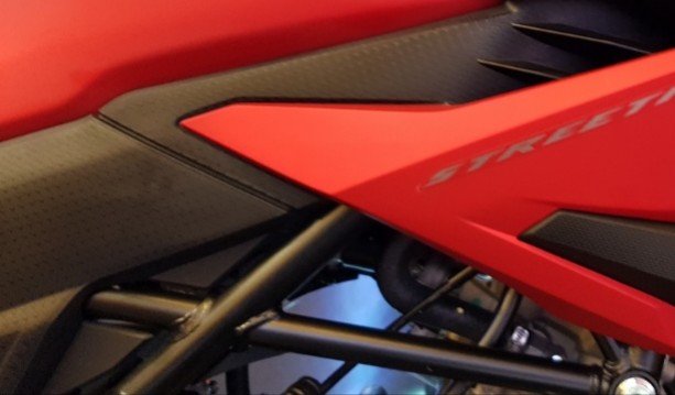 Menurut AHM Rangka All New CB150R Lebih Kuat. Adanya Keretakan disebabkan Salah Tindakan.&nbsp;Lah?