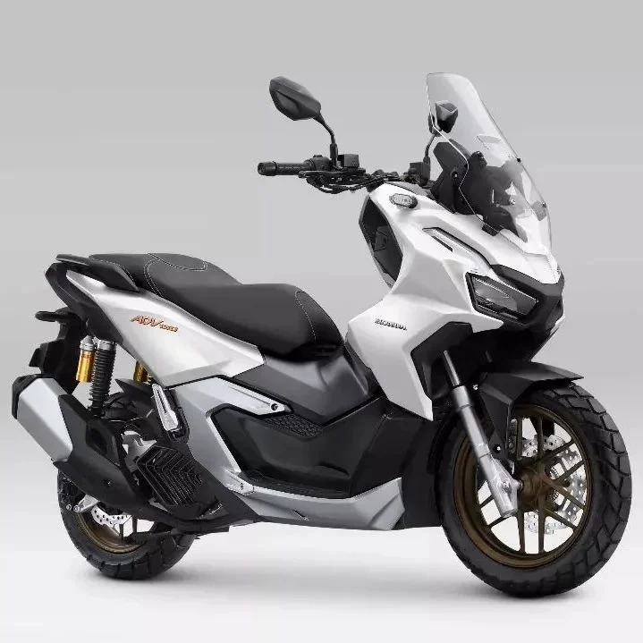 Cara Paling Gampang Bedakan New Honda ADV 160 ABS Dan CBS - MOTOMAZINE